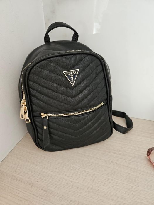 Damski plecak guess