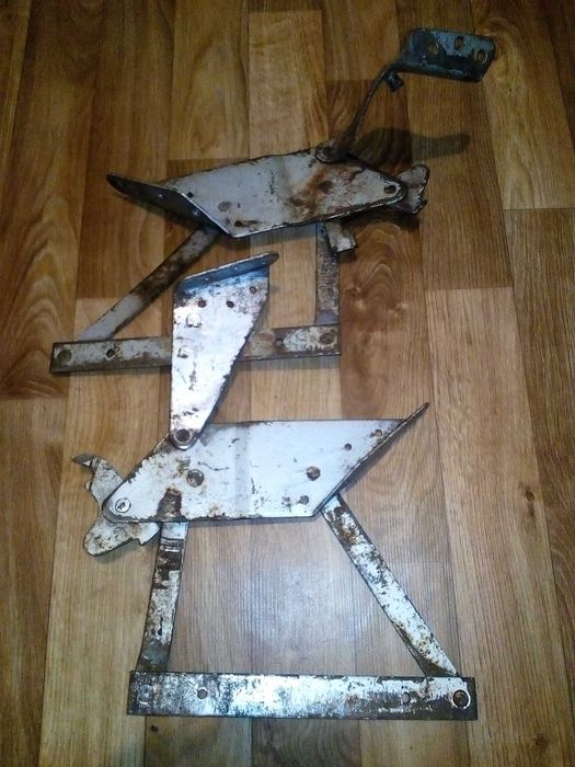 механизм (кронштейн) дивана-книжки