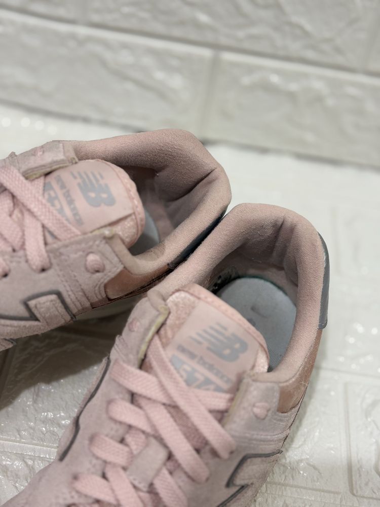 Кроссовки Женские New Balance 574 жіночі кросівки