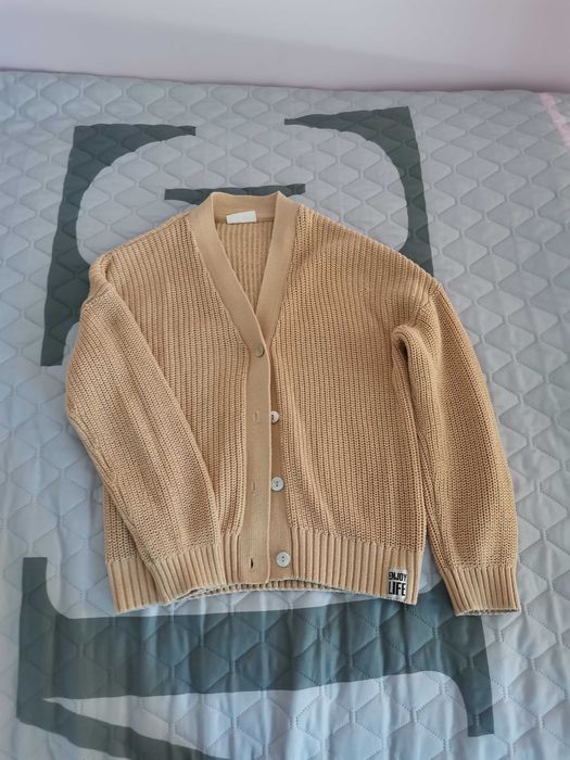 Sprzedam sweterek dla dziewczynki