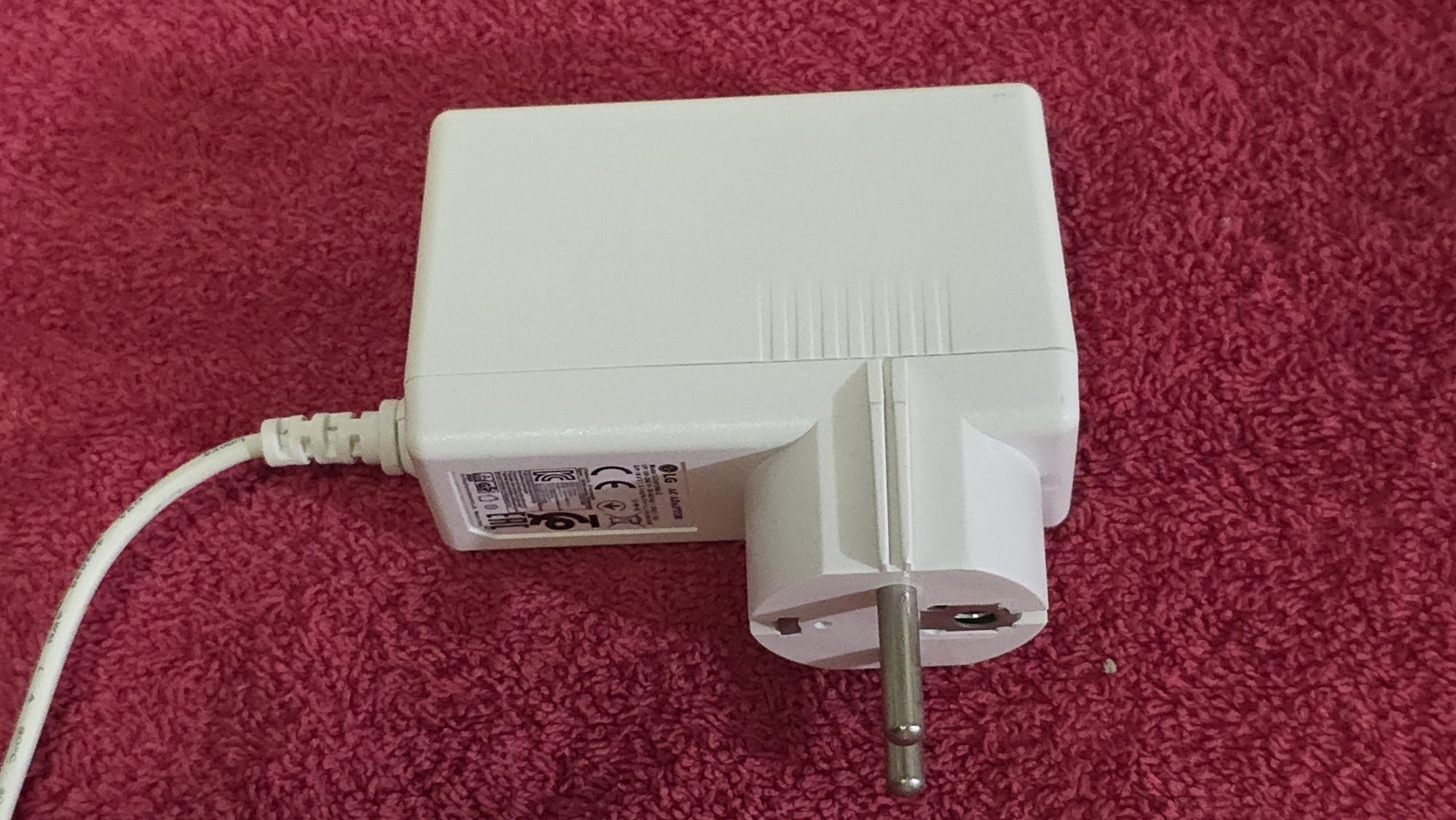 Zasilacz LG 19V 2.1A LCAP26B-E 40W