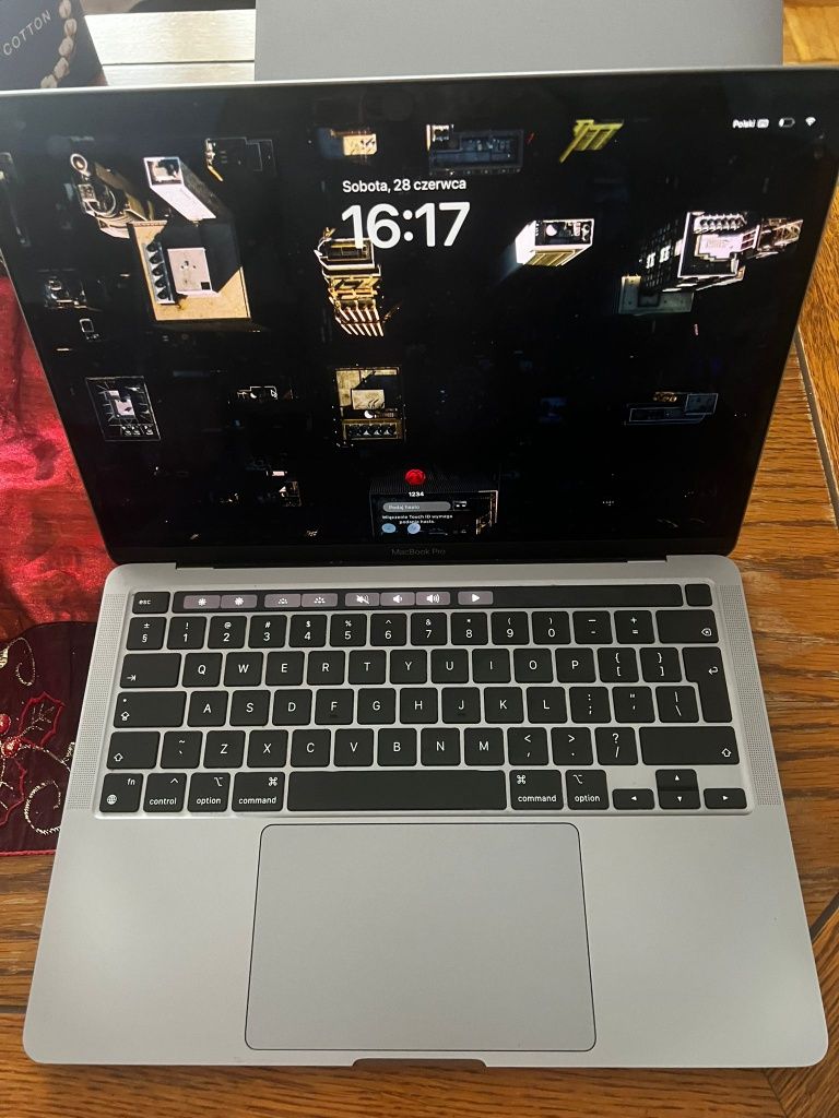 Apple macbook Pro M1 13.3cala  16/512  16ram/512ssd