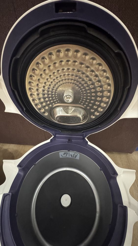 Продам мультиварку Moulinex Cook4me  новая