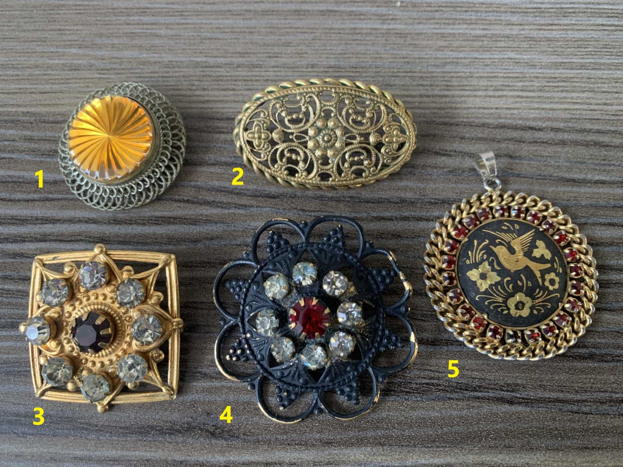 Брошь булавка клипса серьга запонка мельхиор янтарь камень