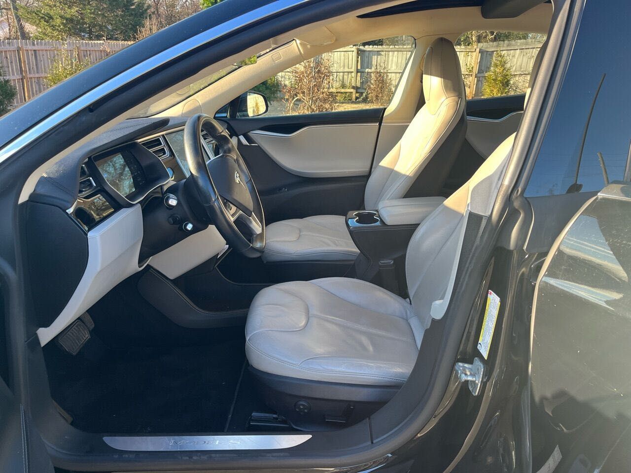 2014 Tesla Model S