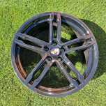 Czarne felgi aluminiowe 19" Porsche Macan 2024 oryginalne nowe 4 szt.
