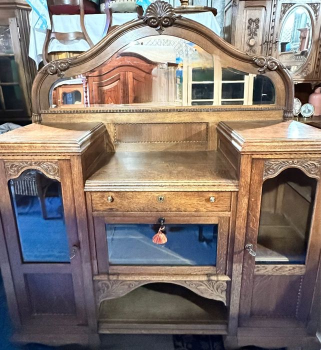 Kredens bufet serwantka