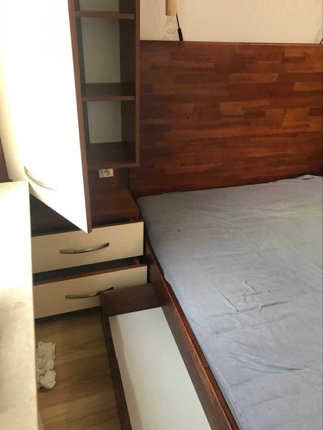 Meble do sypialni zestaw - łóżko, duża szafa, 2 duże szafki nocne