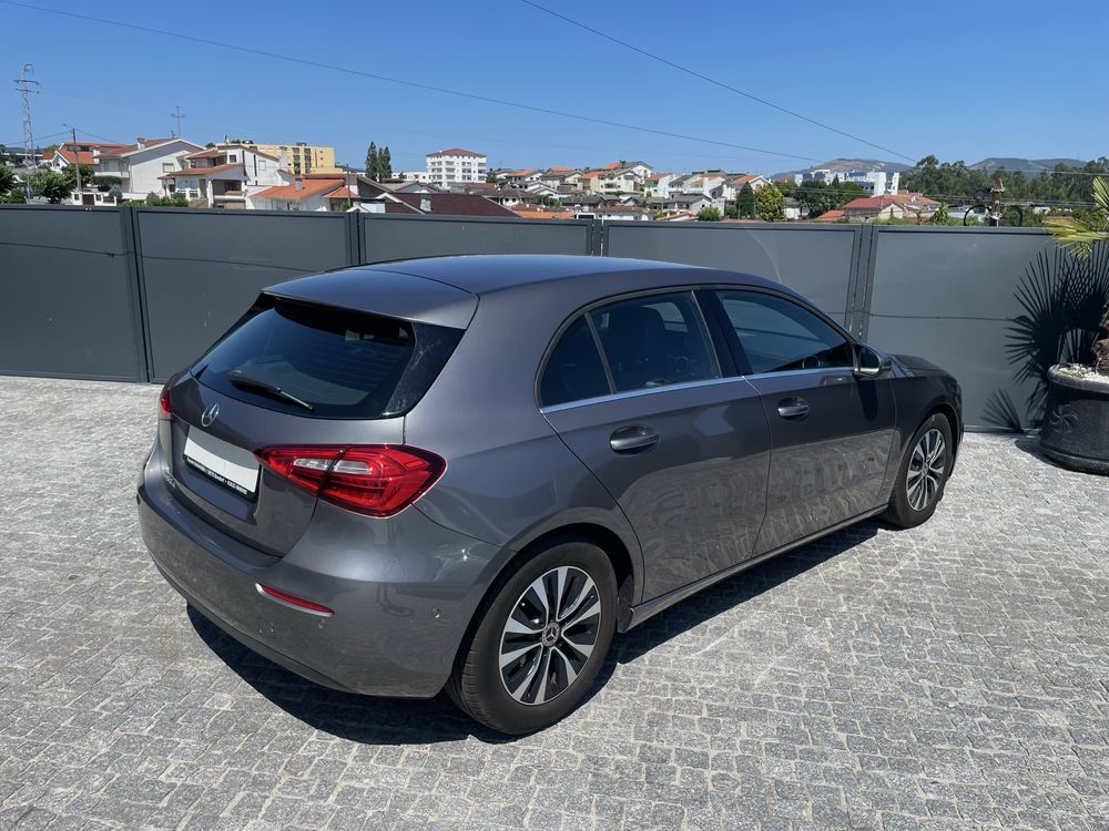 Mercedes-Benz a180d auto