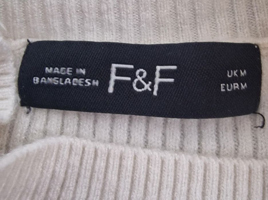 Pólgolwik prązkowany, ecru "F&F".