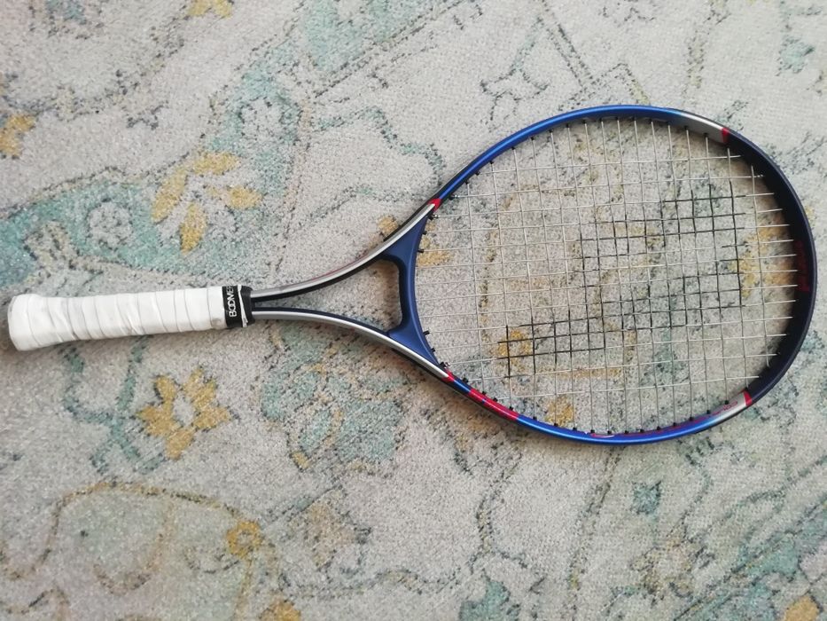 Raquete de ténis marca Prince