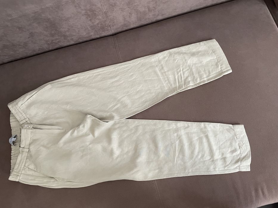 Льняные брюки Other stories и рубашка Arket