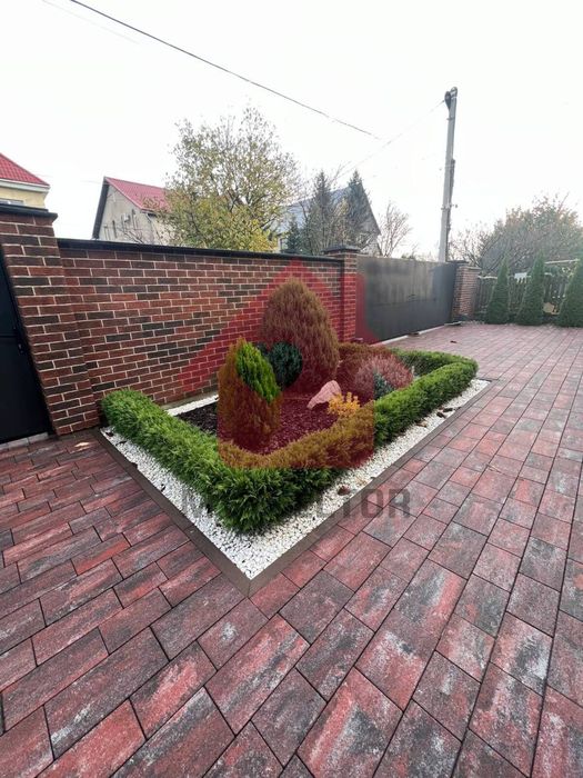 Продаж будинку гарного будинку.