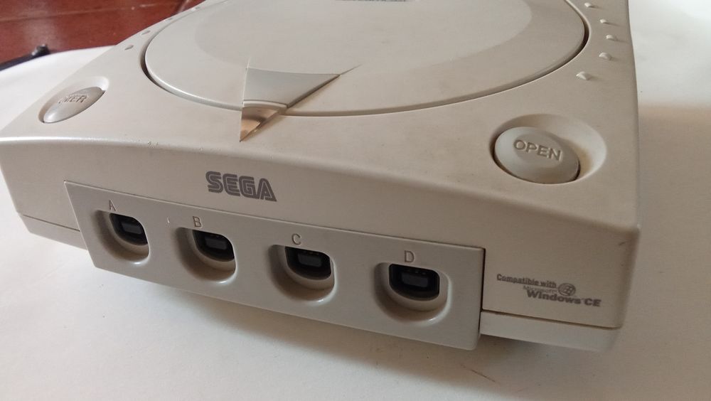 Vendo Sega Dreamcast a funcionar, em bom estado
