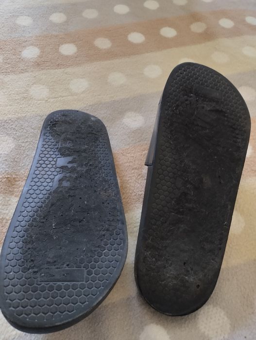 Шльопанці, сланці 40 розмір