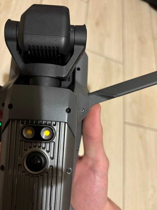 Продам копмлект Мавік 3 Mavic 3 + акб (батарея) + пульт rc pro