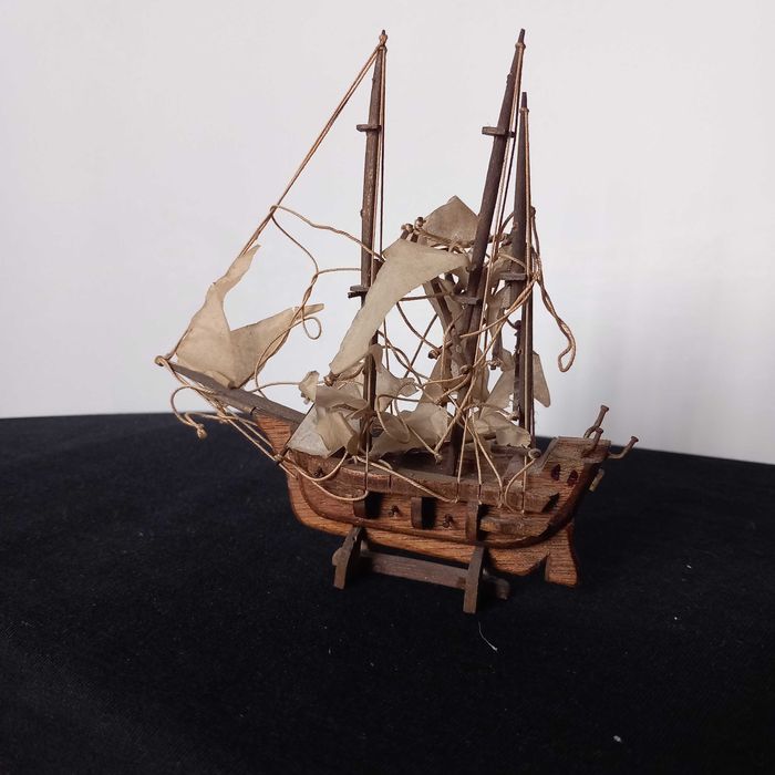 Mimiatura de caravela
