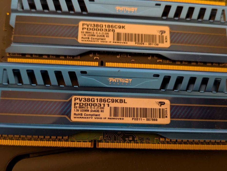 16 GB DDR3 (4×4 GB Patriot Viper 3 PV38G186C9KBL)