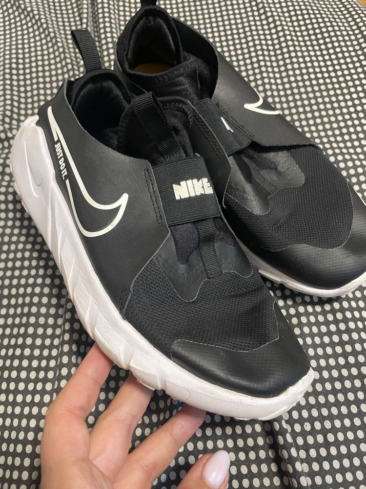 Кросівки nike flex runner 2.