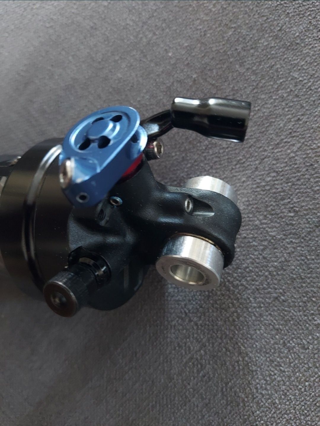 Amortyzator powietrzny damper rowerowy tylny AIR blokada skok 120mm