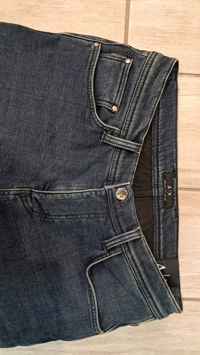 Штани Armani утеплені р.33 34 ідеальний стан