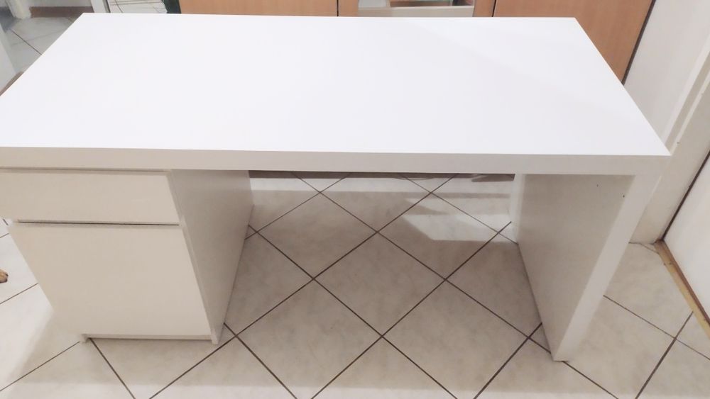 Biurko MALM IKEA 140x65