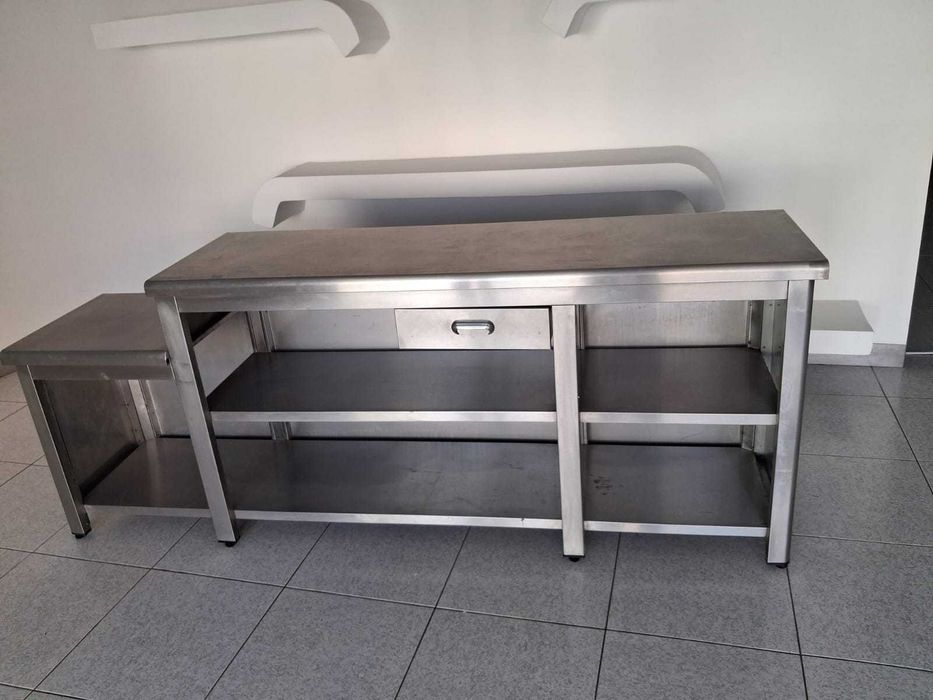 Balcão em inox para hotelaria