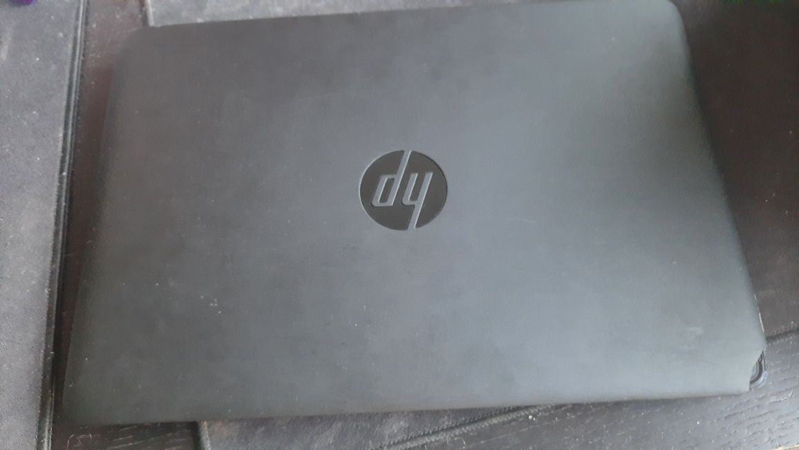 HP elitebook 820 G1 (com avaria)