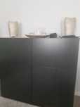 Móvel de sala com portas
