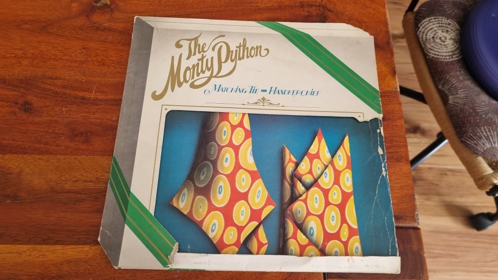 Płyta winylowa Monty Python Matching Tie and Handkerchief unikat