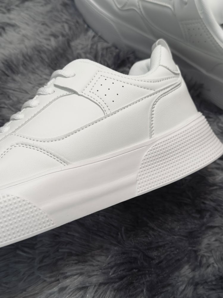 Buty sportowe męskie typu Sneakersy na grubej podeszwie | 42
