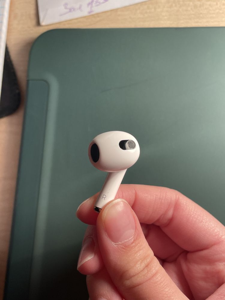Airpods 3 правий не оригінал