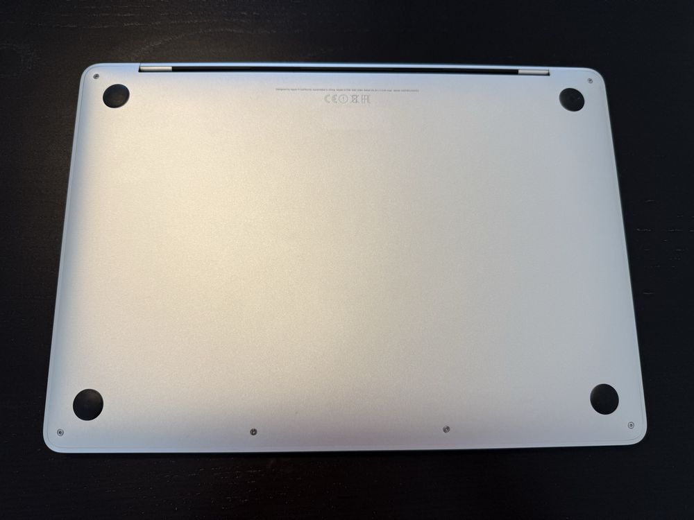 Macbook Pro 13’’ Silver i7, 8GB, 1TB SSD