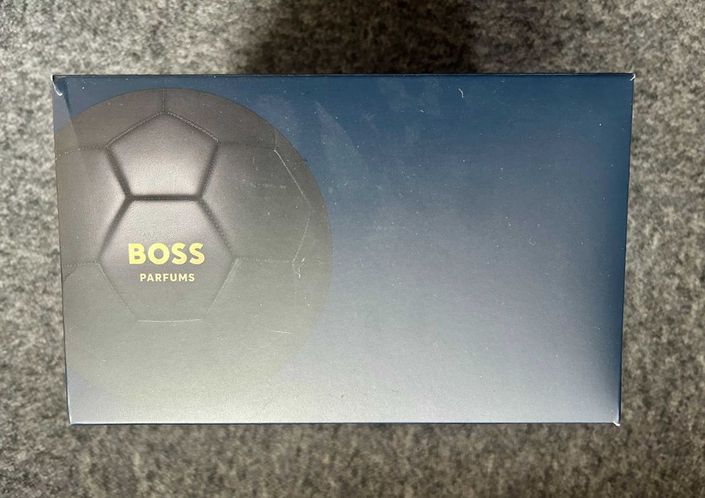 Granatowa piłka nożna Boss