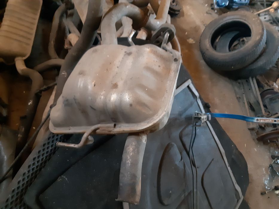 Вихлопна система кіа cerato,forte 2004-2021