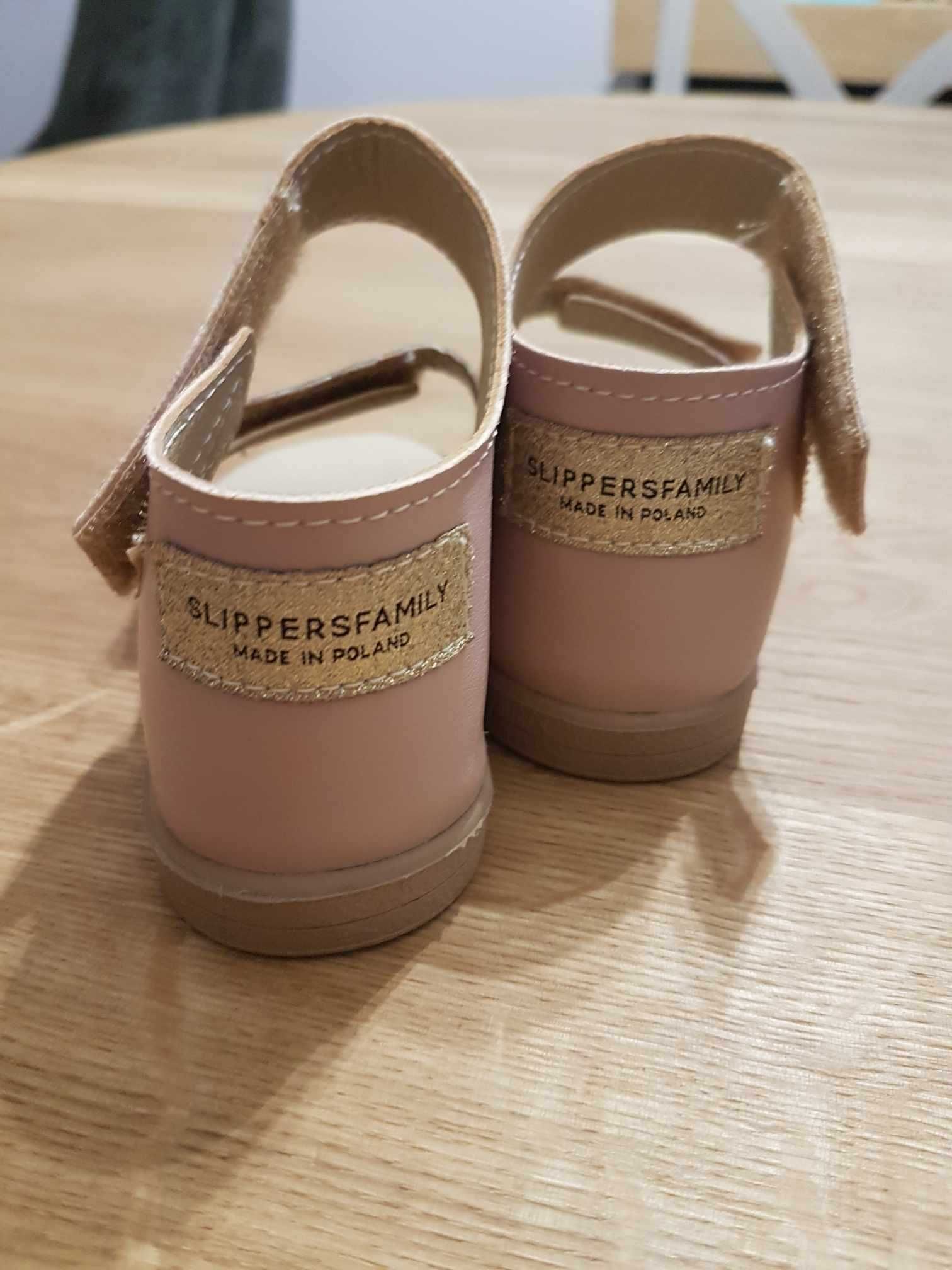 Sandałki Slippers family dla dziewczynki
