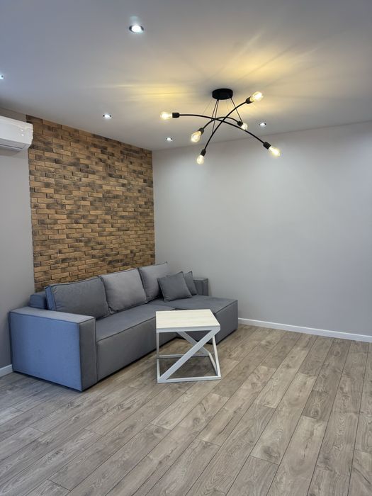 Оренда 2-кімнатної квартири у центрі міста