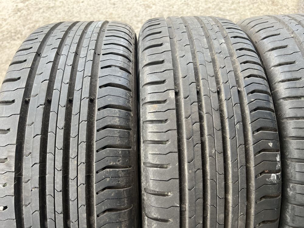 Opony letnie 4 szt.195-55 R16 Continental , jak nowe 150 zl