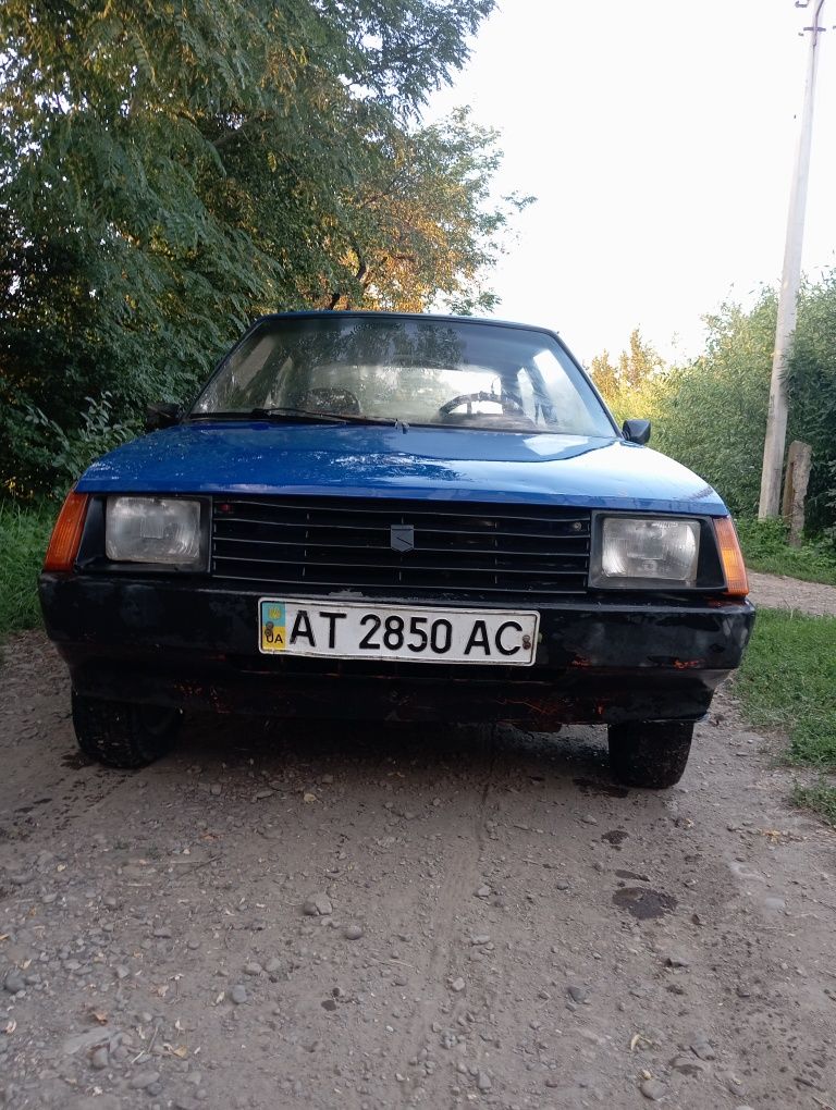 Продам таврію 330₴