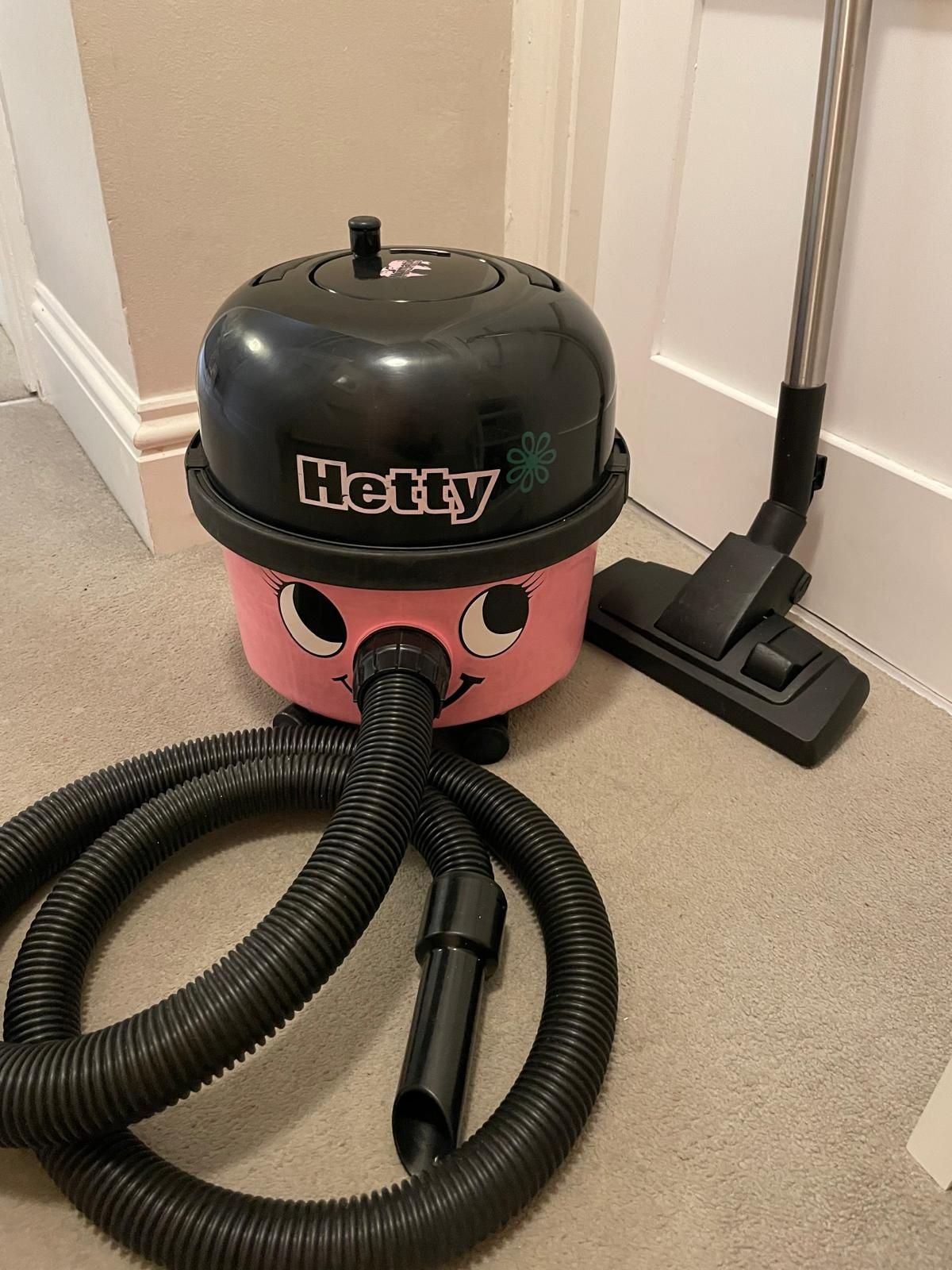 Пилосос Henry 200