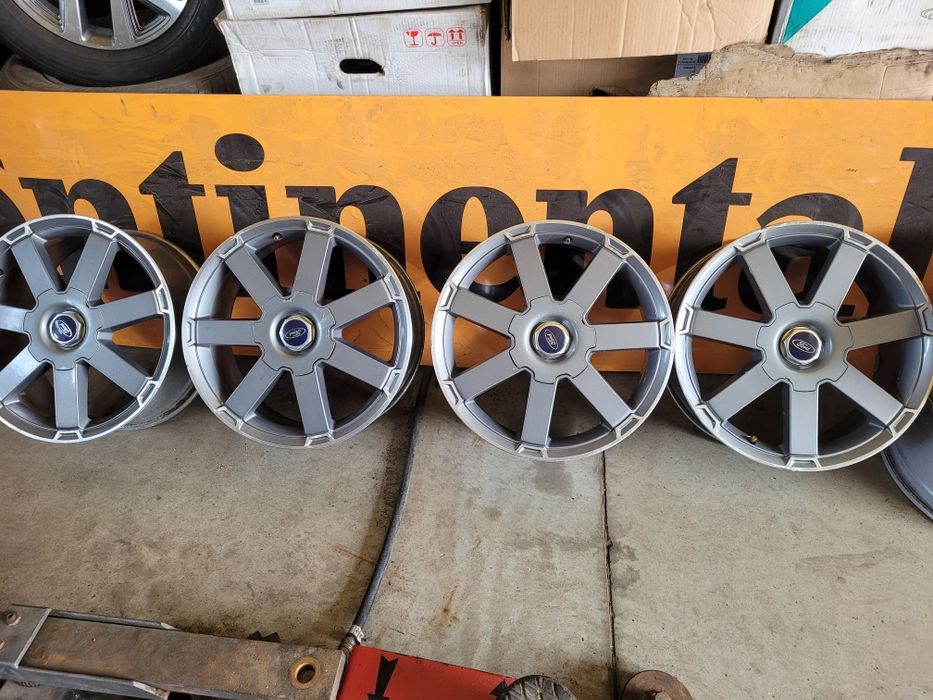 Oryginalne lelgi Ford 18  5x108 polecam