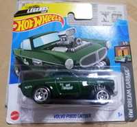 Hot Wheels Volvo p1800 gasser