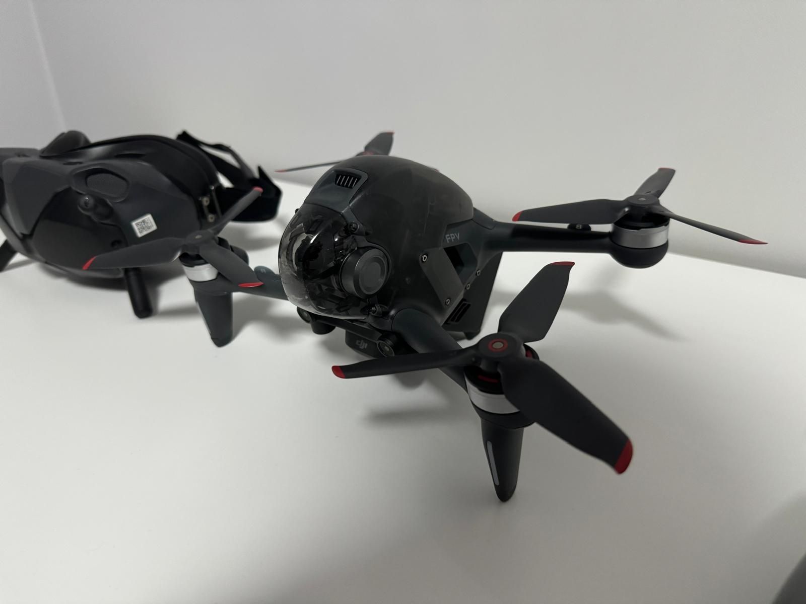 Dron DJI FPV Combo