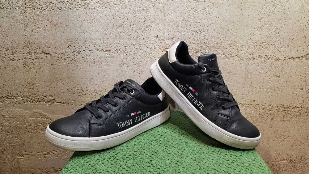 Dziecięce sneakersy TOMMY HILFIGER r.37 stan bardzo dobry