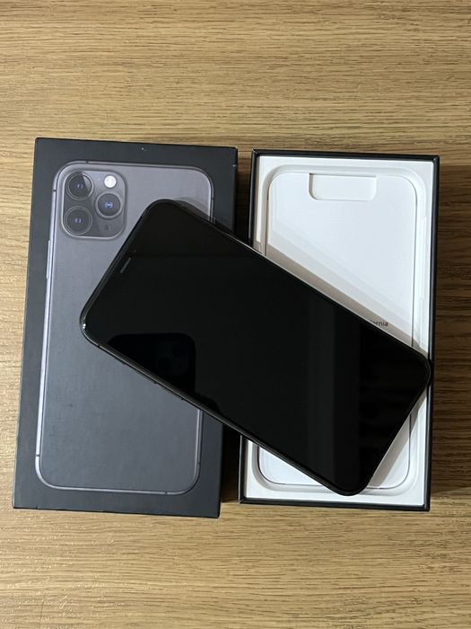 Iphone 11 pro 64gb з коробкою + чохол