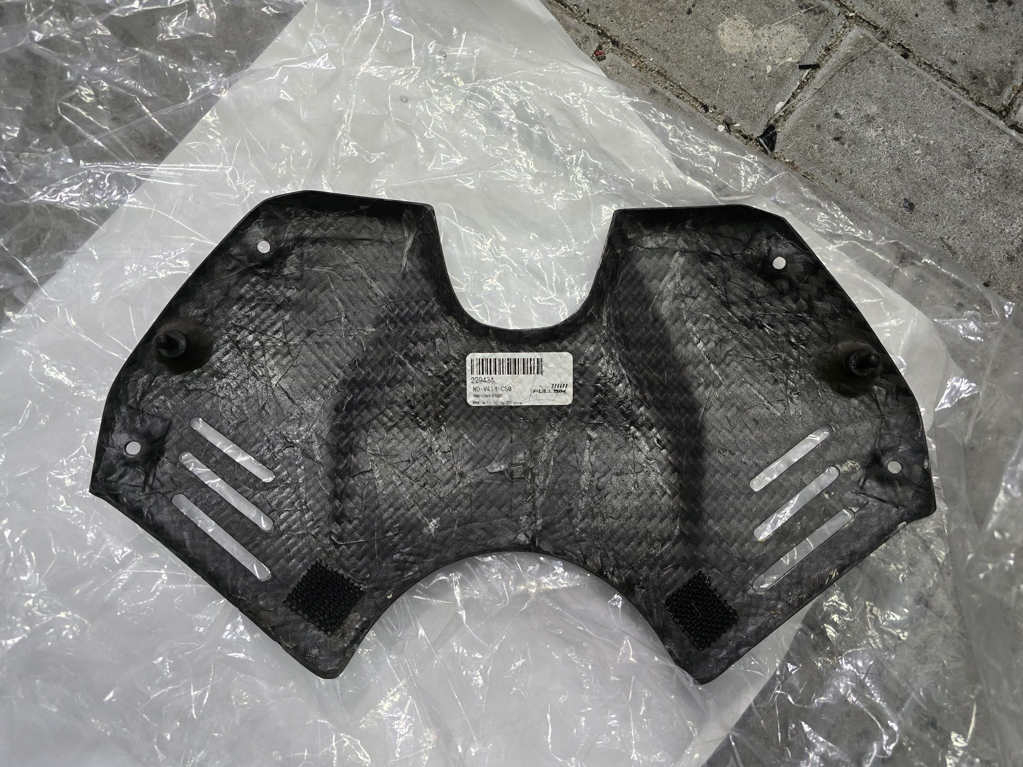 Ducati Panigale v4 Carbon Tank Pad, owiewka akumulatora, owiewka baku