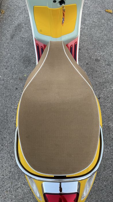 Vespa 125 SEAN WOTHERSPOON edicao limitada