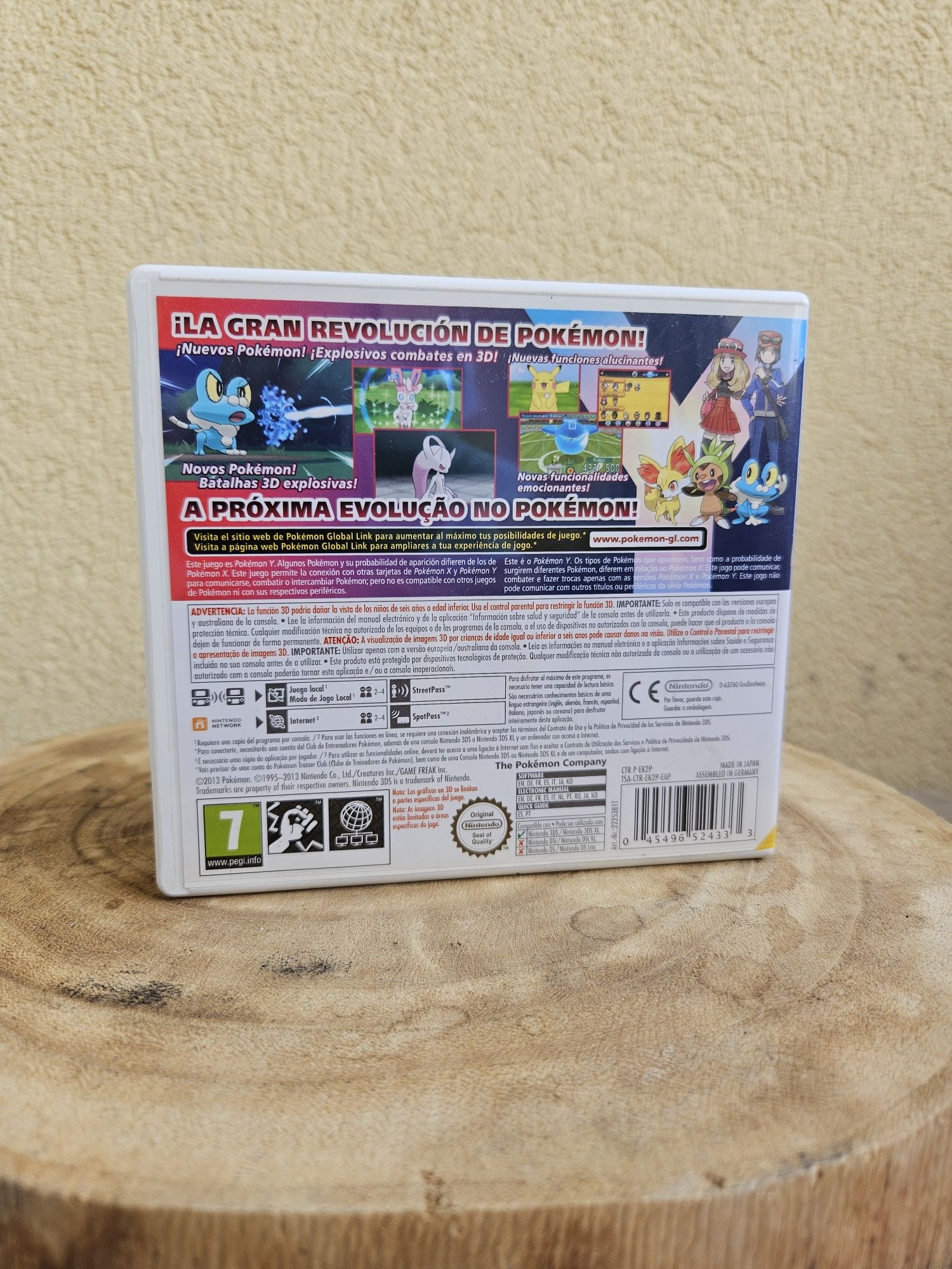 Pokémon Y – Nintendo 3DS – Complete with Manual