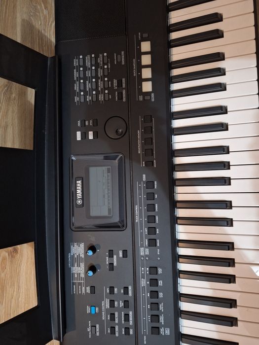 Keyboard Yamaha PSR-E473