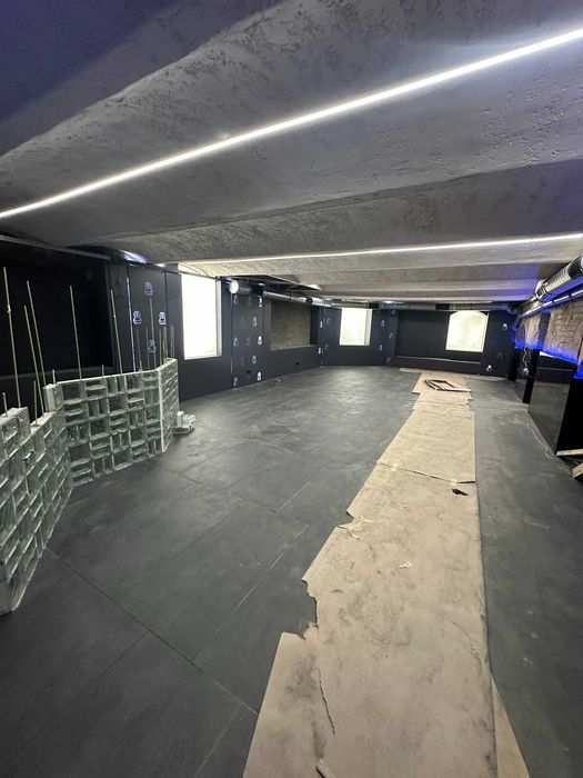 Оренда приміщення на вул. Басейна 12, площа 650